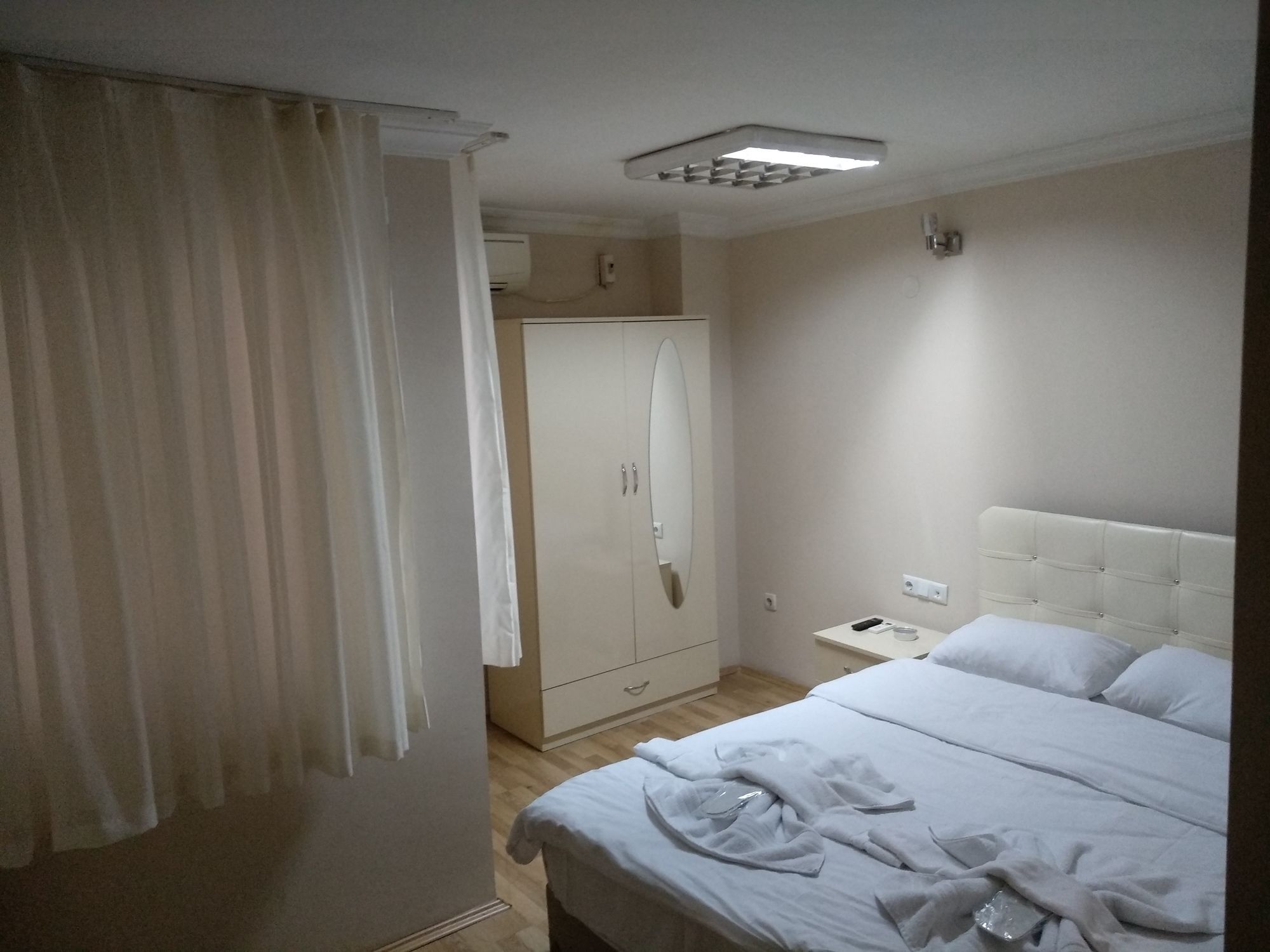 Idyllic Taksim Hotel Istanbul Exterior photo